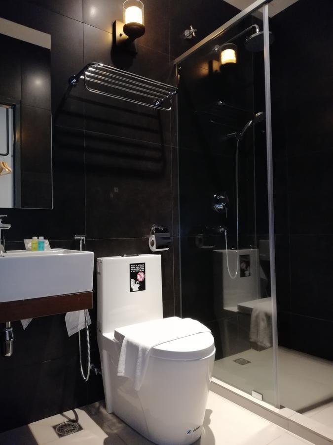 Palm Hotel Ipoh Esterno foto